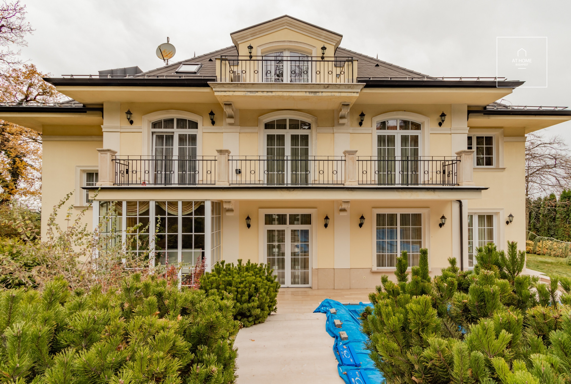 Luxury villa close to the Normafa in 12th district Budapest