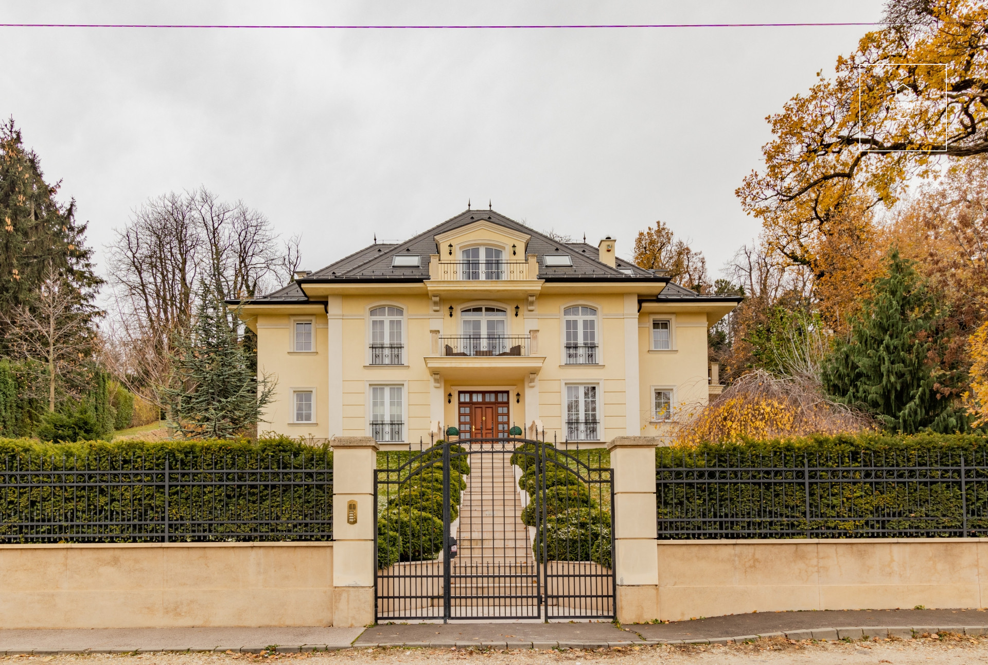 Luxury villa close to the Normafa in 12th district Budapest
