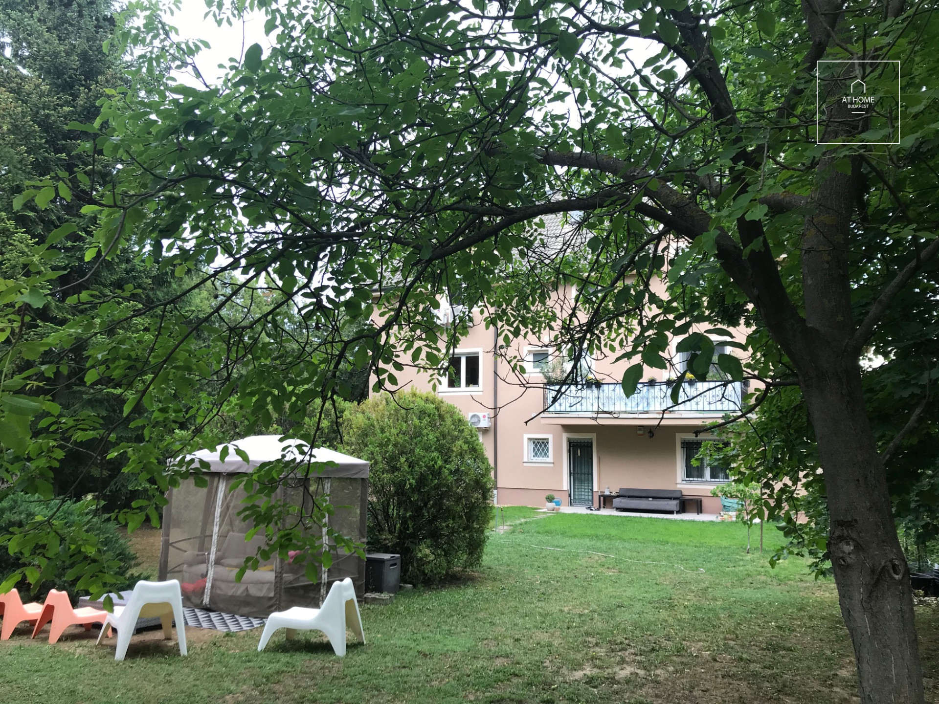 Stellar apartment for rent Budapest III. district, Újlak