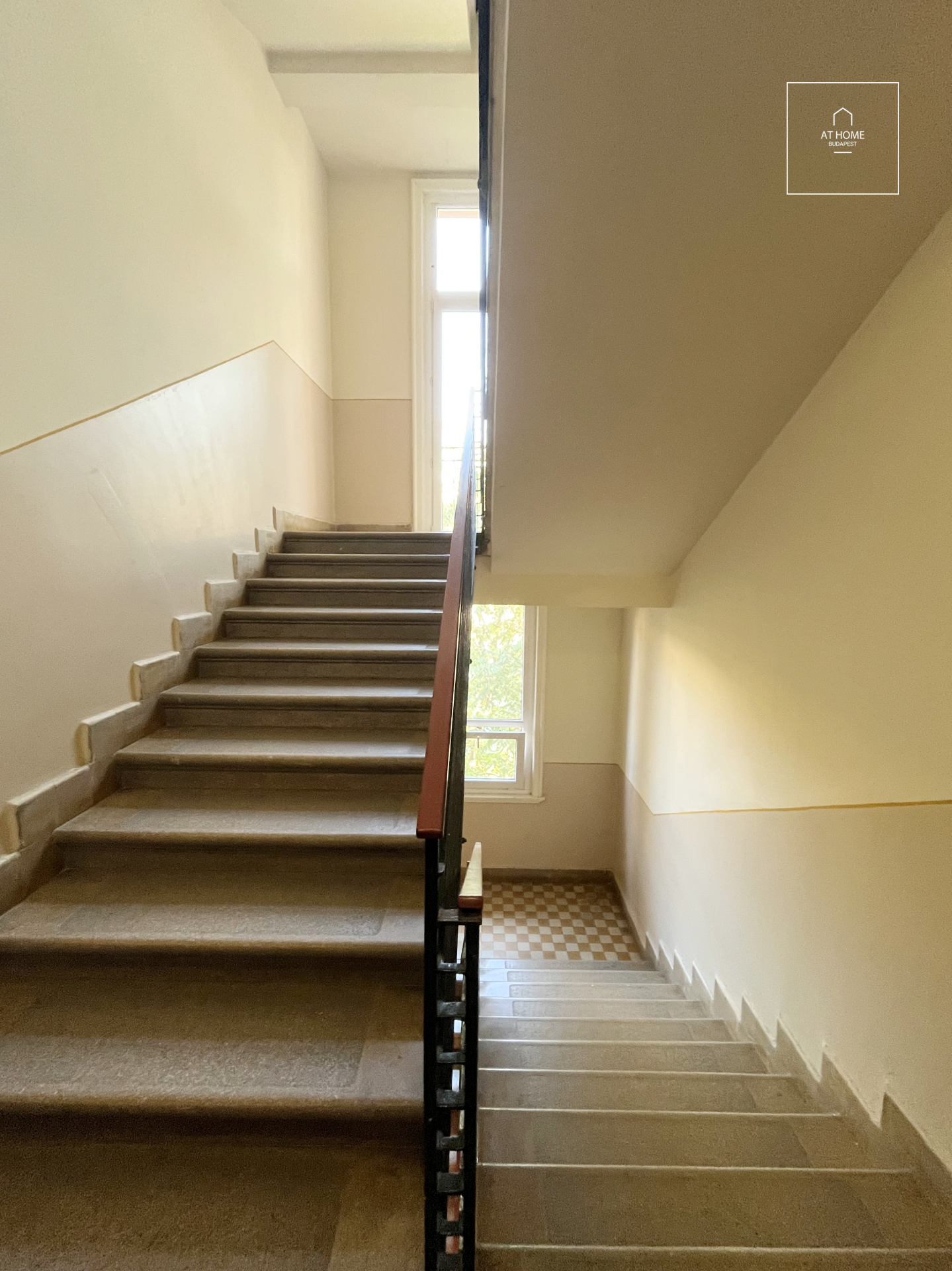 Bright Apartment for sale with Balcony for Renovation in Budapest’s Revitalising District IX