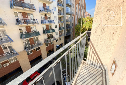 Bright Apartment for sale with Balcony for Renovation in Budapest’s Revitalising District IX