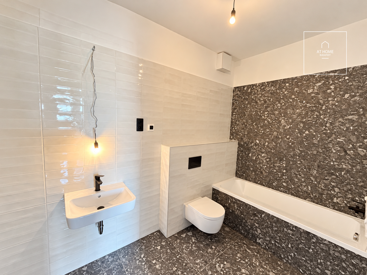 Newly built third-floor apartment with a balcony for rent  in District XII.