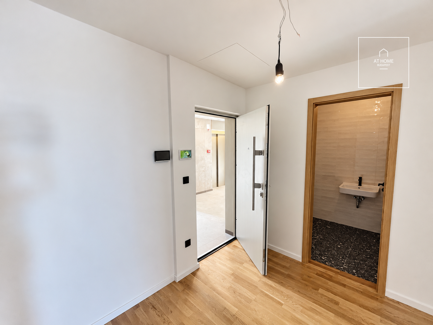 Newly built third-floor apartment with a balcony for rent  in District XII.