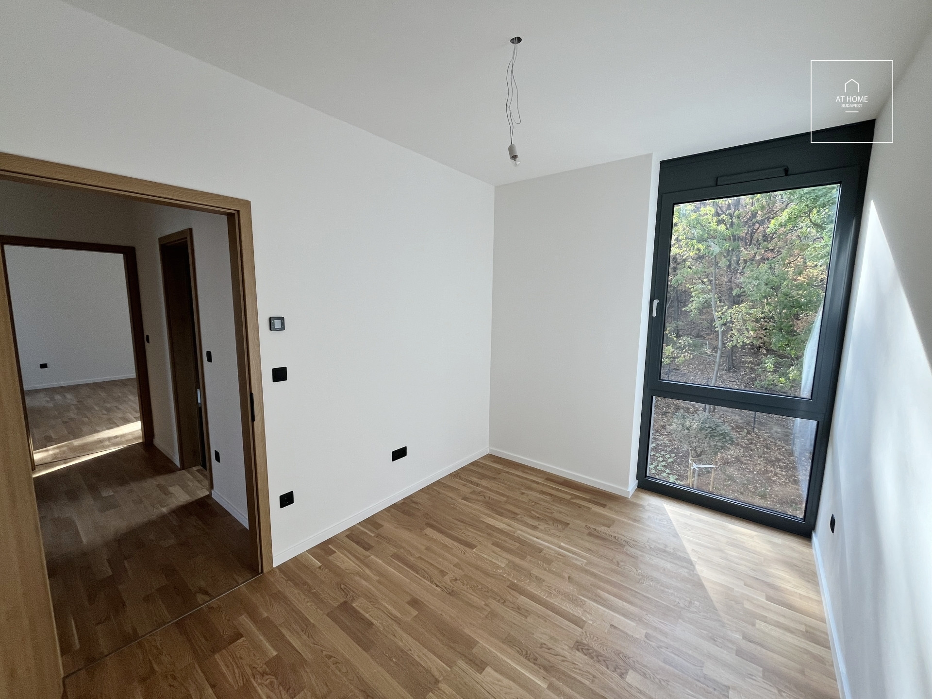 Newly built third-floor apartment with a balcony for rent  in District XII.