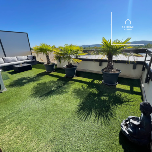 Panoramic Penthouse Apartment for Sale in Sasad, District XI.