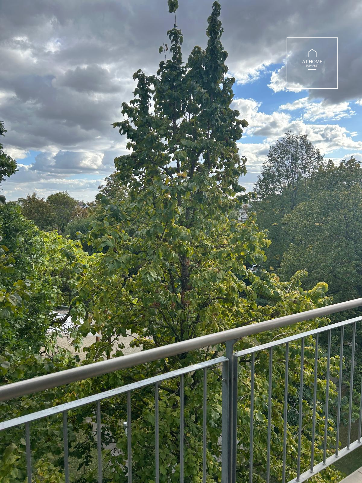 Kiadó erkélyes lakás a II. kerületben