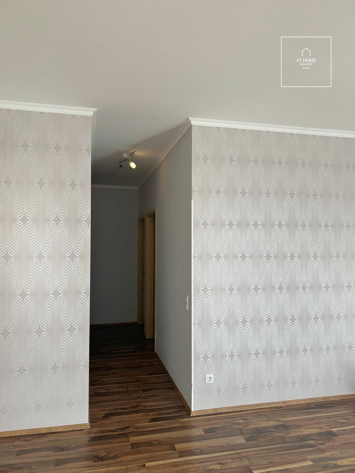 Apartment with a balcony for rent in District II