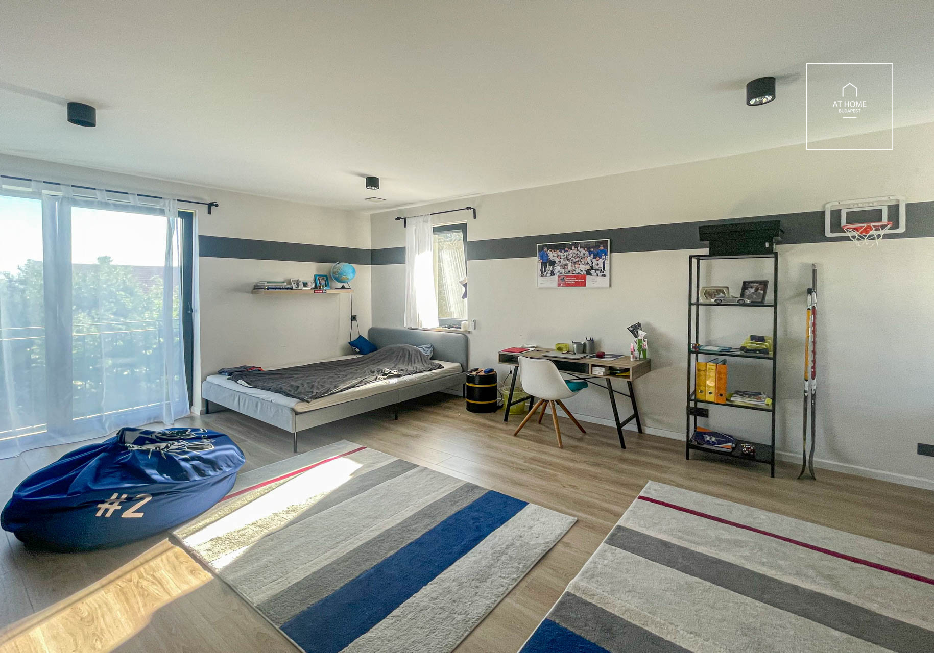 Exclusive 350 sqm family house with pool in Budapest, 3rd district, Hármashatárhegy
