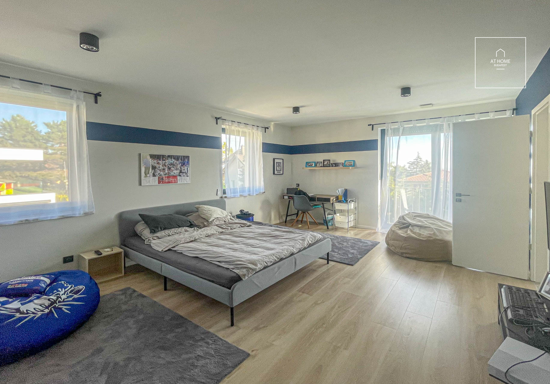 Exclusive 350 sqm family house with pool in Budapest, 3rd district, Hármashatárhegy