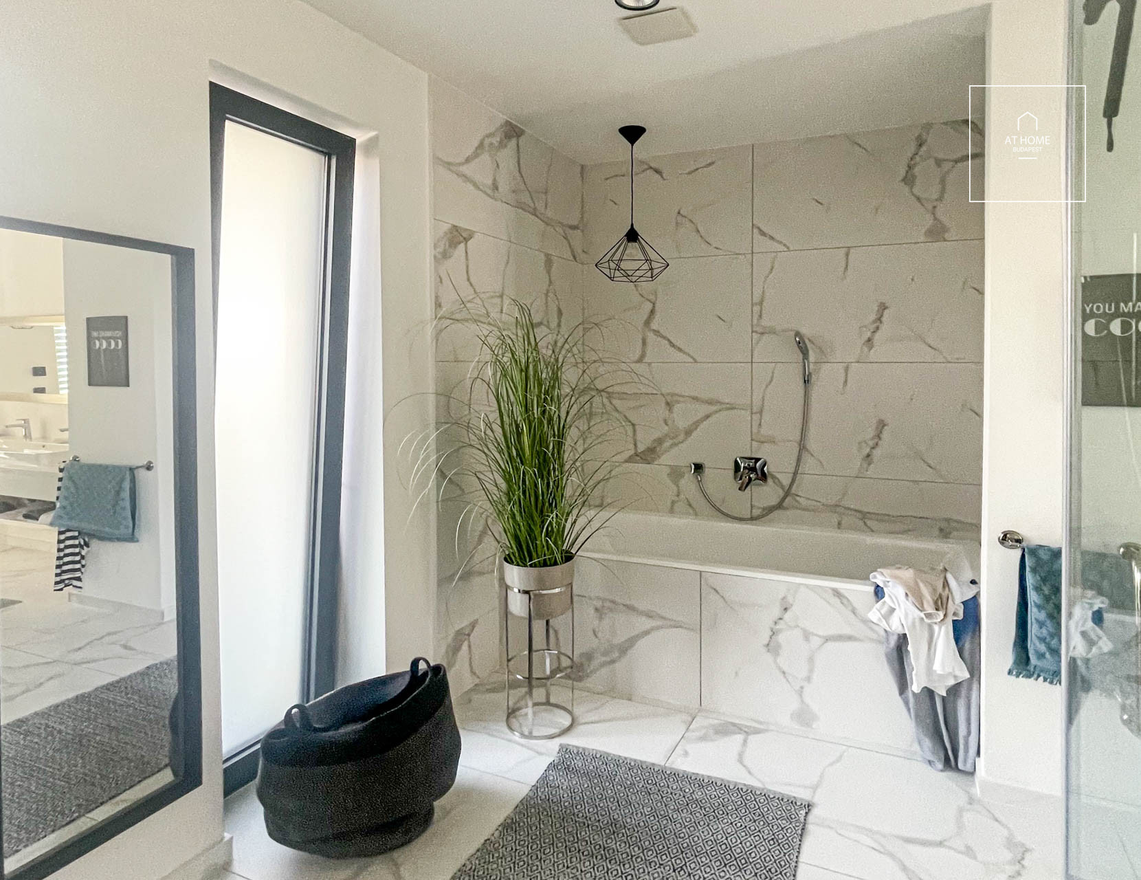 Exclusive 350 sqm family house with pool in Budapest, 3rd district, Hármashatárhegy
