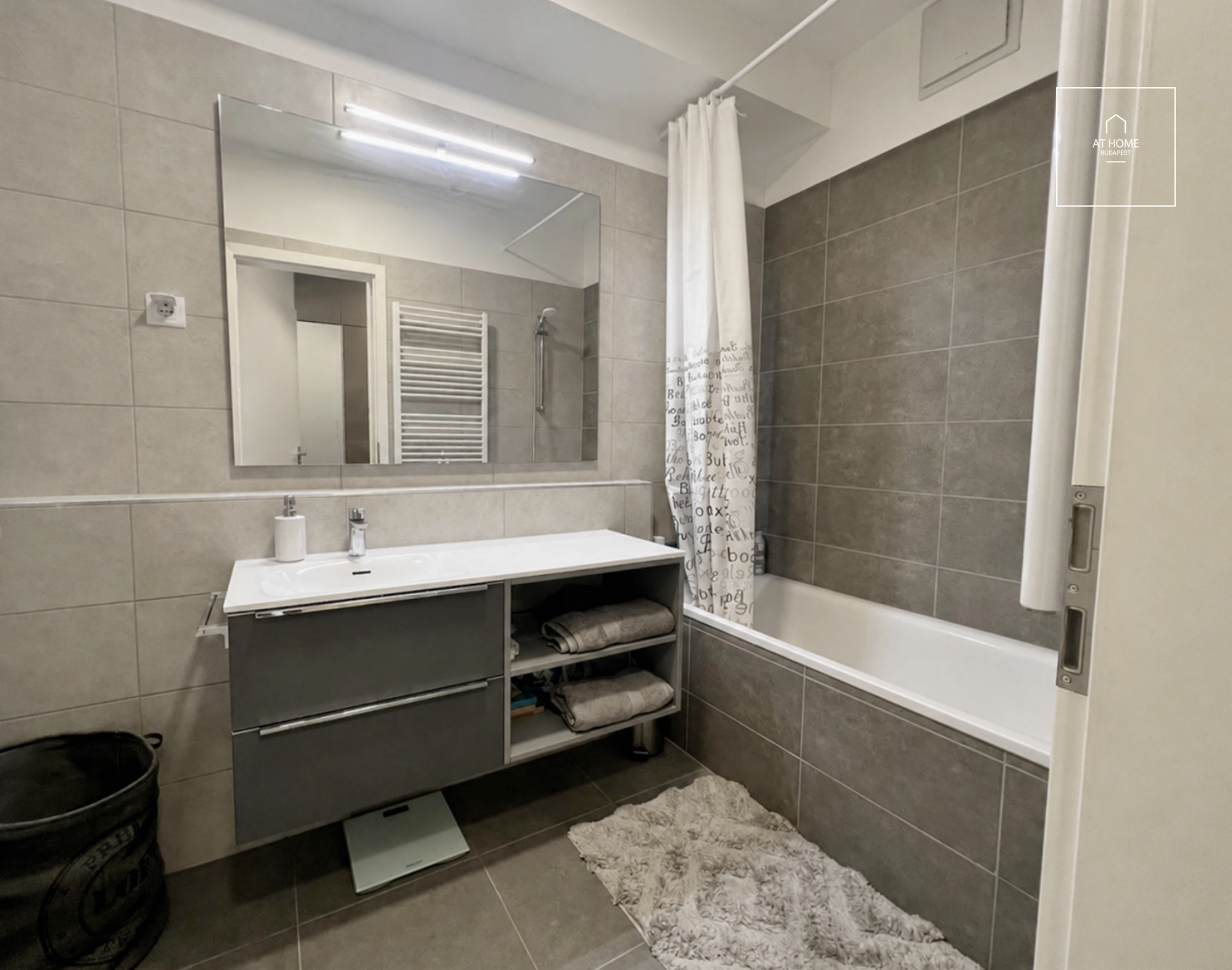 Modern apartment with a terrace  and private garden for sale in the 12th District