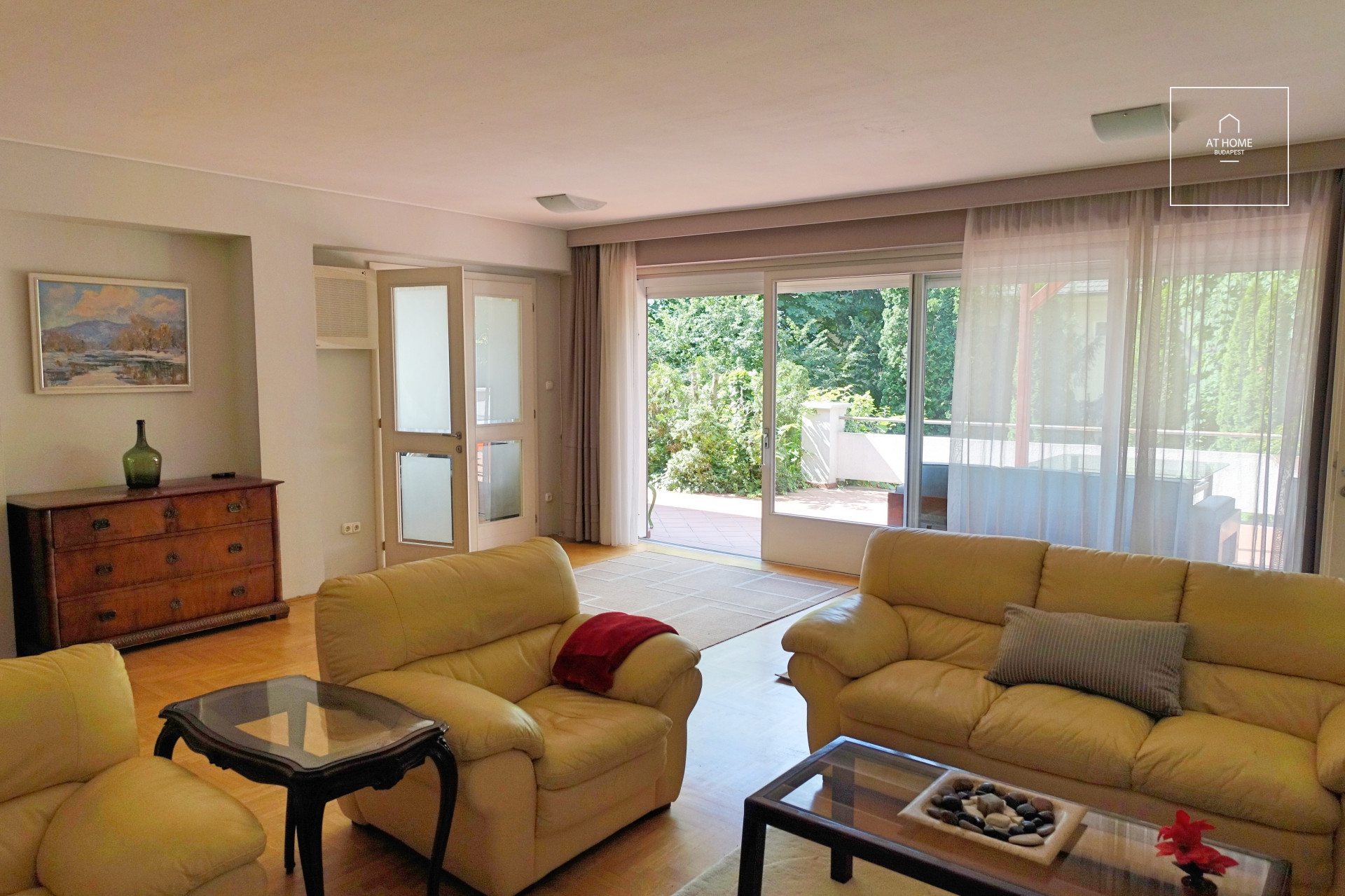 Stellar apartment for rent Budapest II. district, Csatárka