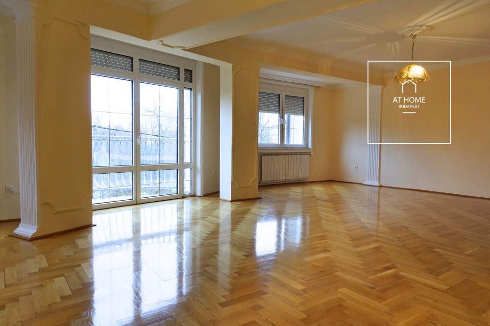 Elegant semi-detached house for rent Budapest XII. district, Mártonhegy