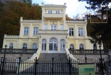 Ízléses Önálló családi ház eladó Visegrádon