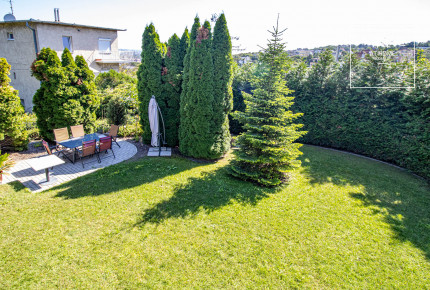 Elegant apartment with garden is for rent Budapest II. district, Mátyáshegy