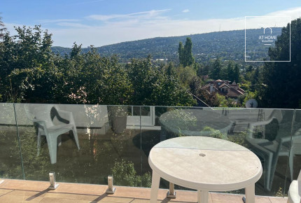 Charming apartment with panoramic view and garden connection for rent Budapest 2nd district, Pasarét