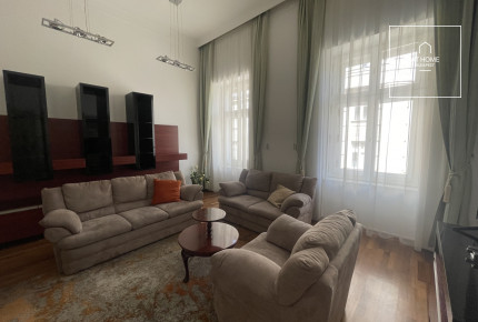 Refurbished premium apartment for rent Budapest V. district, Belváros